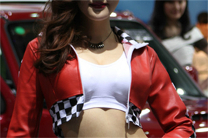 **Awakening Imagination: Shanghai's Art Classrooms** **Awakening Imagination: Shanghai's Art Classrooms**