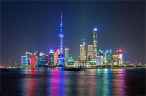 Smile and Hospitality: Shanghai's Way of Receiving Guests Smile and Hospitality: Shanghai's Way of Receiving Guests